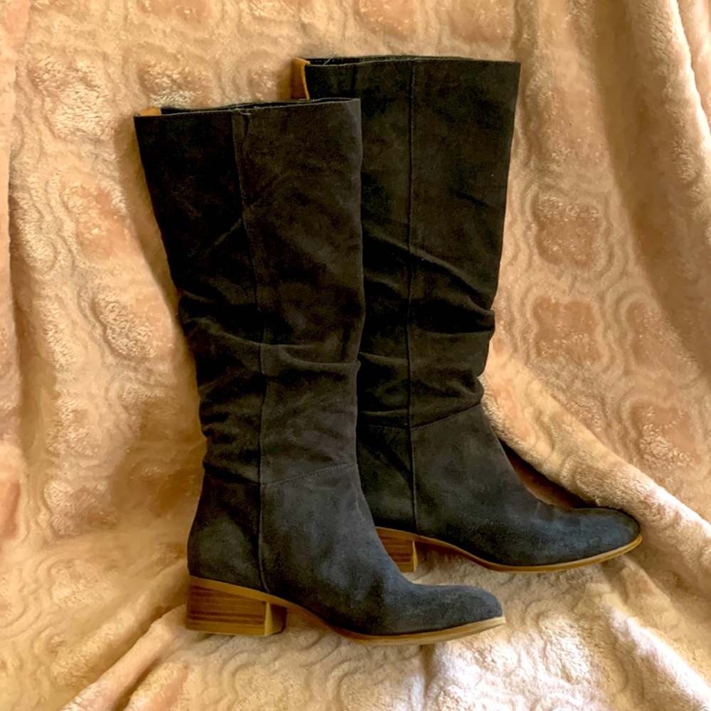 Steve Madden knee-high suede boots